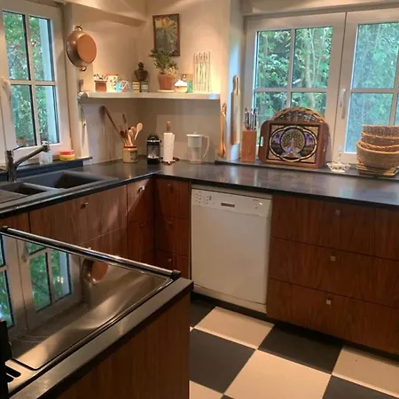 Charming W Garden, Cleaning Included 度假居